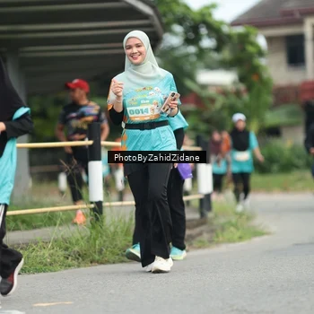 Runner Photo 8264738