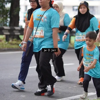 Runner Photo 8264739