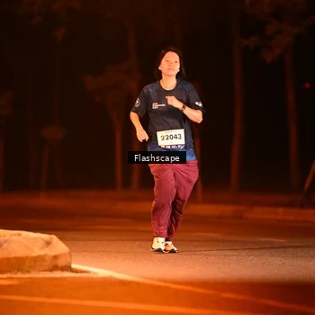 Runner Photo 8264746