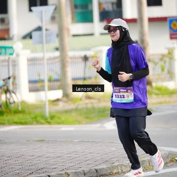 Runner Photo 8264750