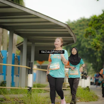 Runner Photo 8264780