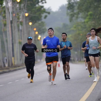 Runner Photo 8264784