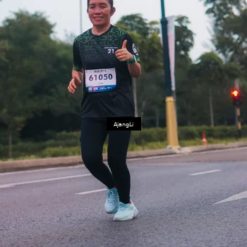 Runner Photo 8264789