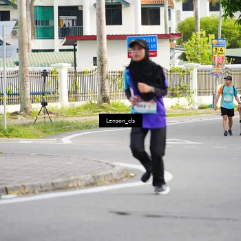 Runner Photo 8264833