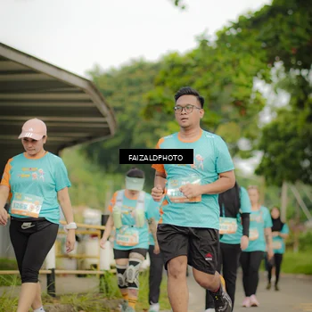 Runner Photo 8264850