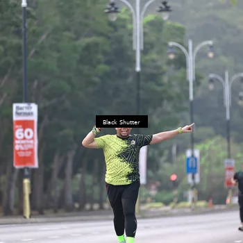 Runner Photo 8264855