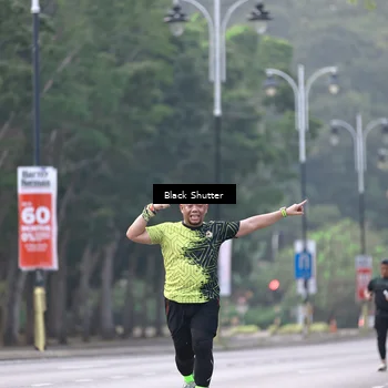 Runner Photo 8264864