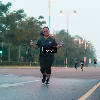 Runner Photo 8264882