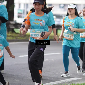 Runner Photo 8264918