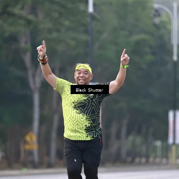 Runner Photo 8264925