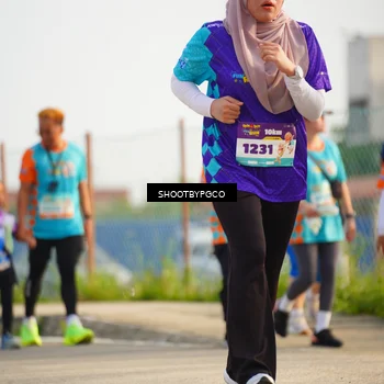 Runner Photo 8264949