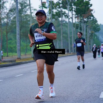 Runner Photo 8264972