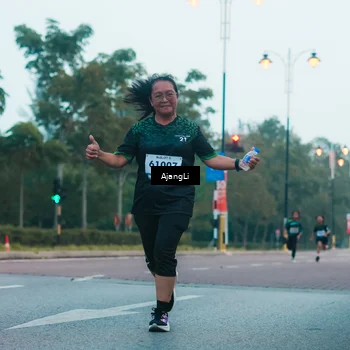 Runner Photo 8264988
