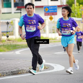 Runner Photo 8265005