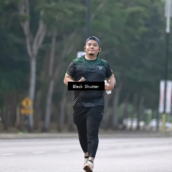 Runner Photo 8265023