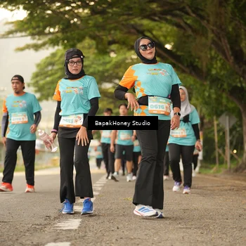 Runner Photo 8265043