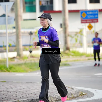 Runner Photo 8265046