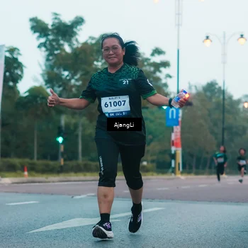 Runner Photo 8265052