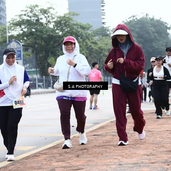 Runner Photo 8265074