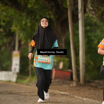 Runner Photo 8265075