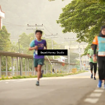 Runner Photo 8265081