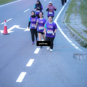 Runner Photo 8265118