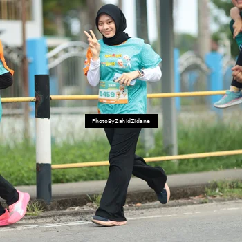 Runner Photo 8265125