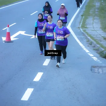 Runner Photo 8265147
