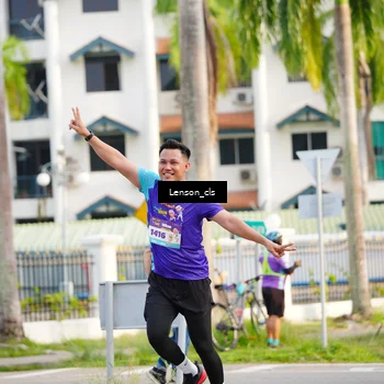 Runner Photo 8265198