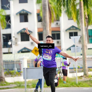 Runner Photo 8265201