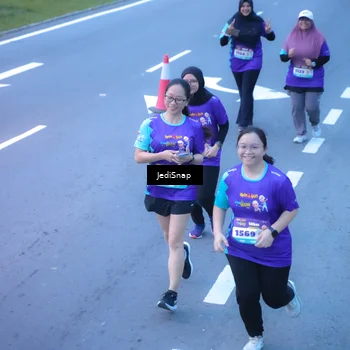 Runner Photo 8265205