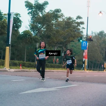 Runner Photo 8265250