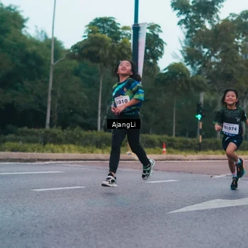 Runner Photo 8265279