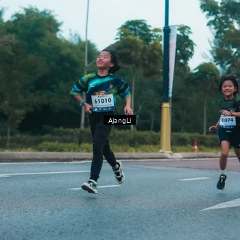Runner Photo 8265280