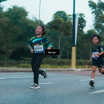 Runner Photo 8265304