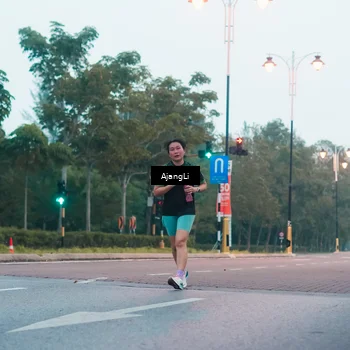 Runner Photo 8265313