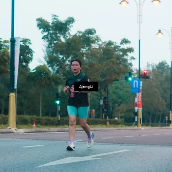Runner Photo 8265317