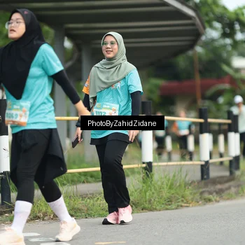 Runner Photo 8265324
