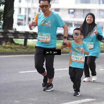 Runner Photo 8265353