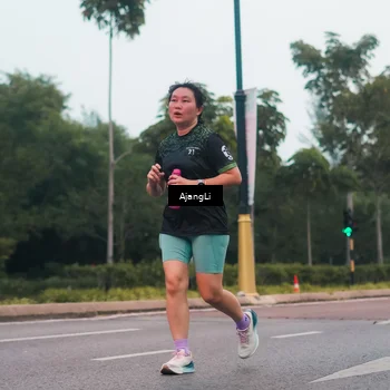 Runner Photo 8265355