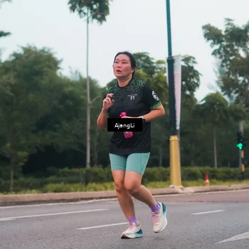 Runner Photo 8265372