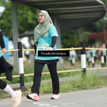 Runner Photo 8265376