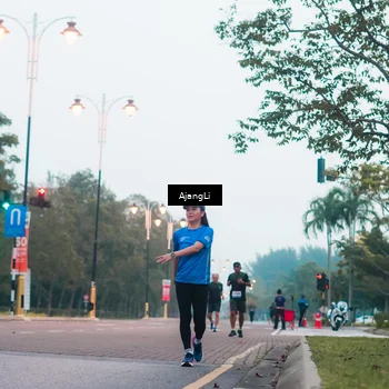 Runner Photo 8265398
