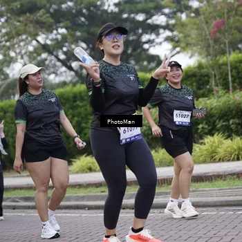 Runner Photo 8265404