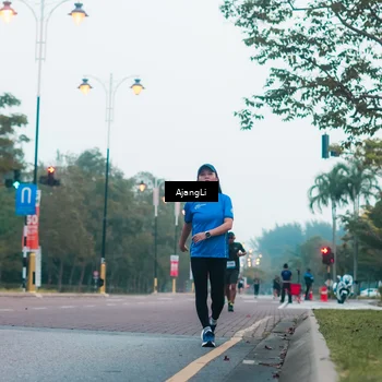 Runner Photo 8265410