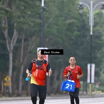Runner Photo 8265411