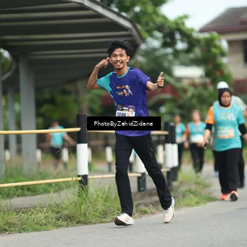 Runner Photo 8265466
