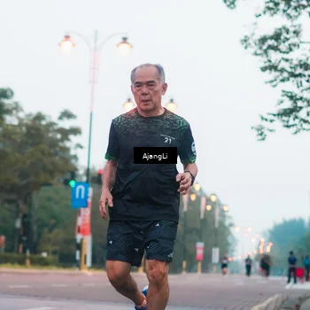 Runner Photo 8265475
