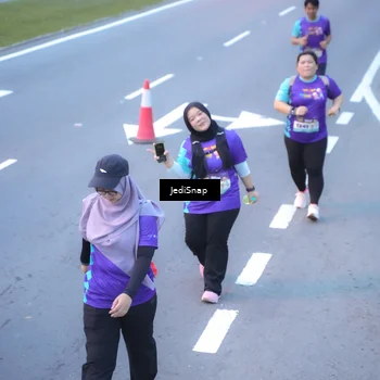 Runner Photo 8265491