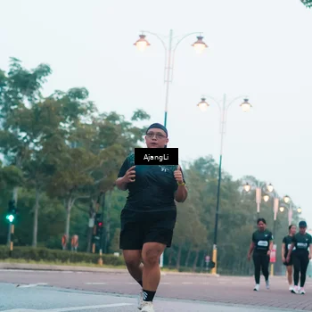 Runner Photo 8265496